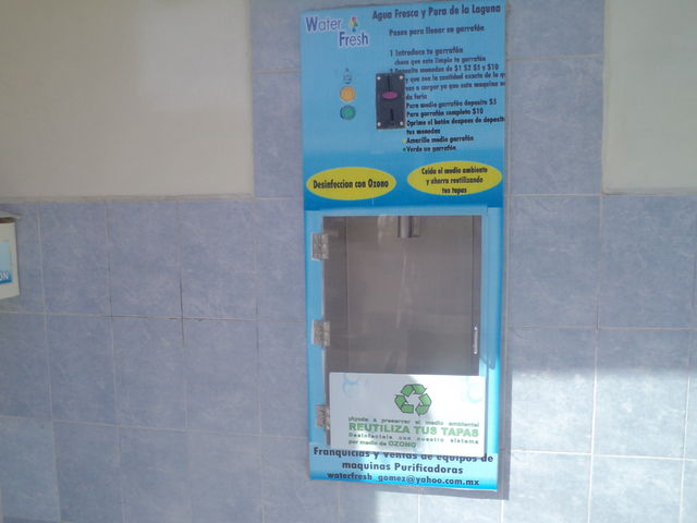 despachadores automaticos de agua multimoneda
